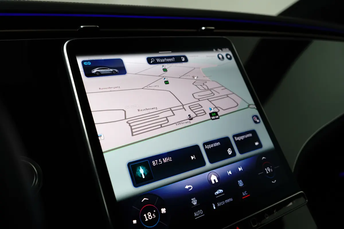 350 Business Line 90 kWh | Elek. Trekhaak | Memory | Leder | 638KM WLTP