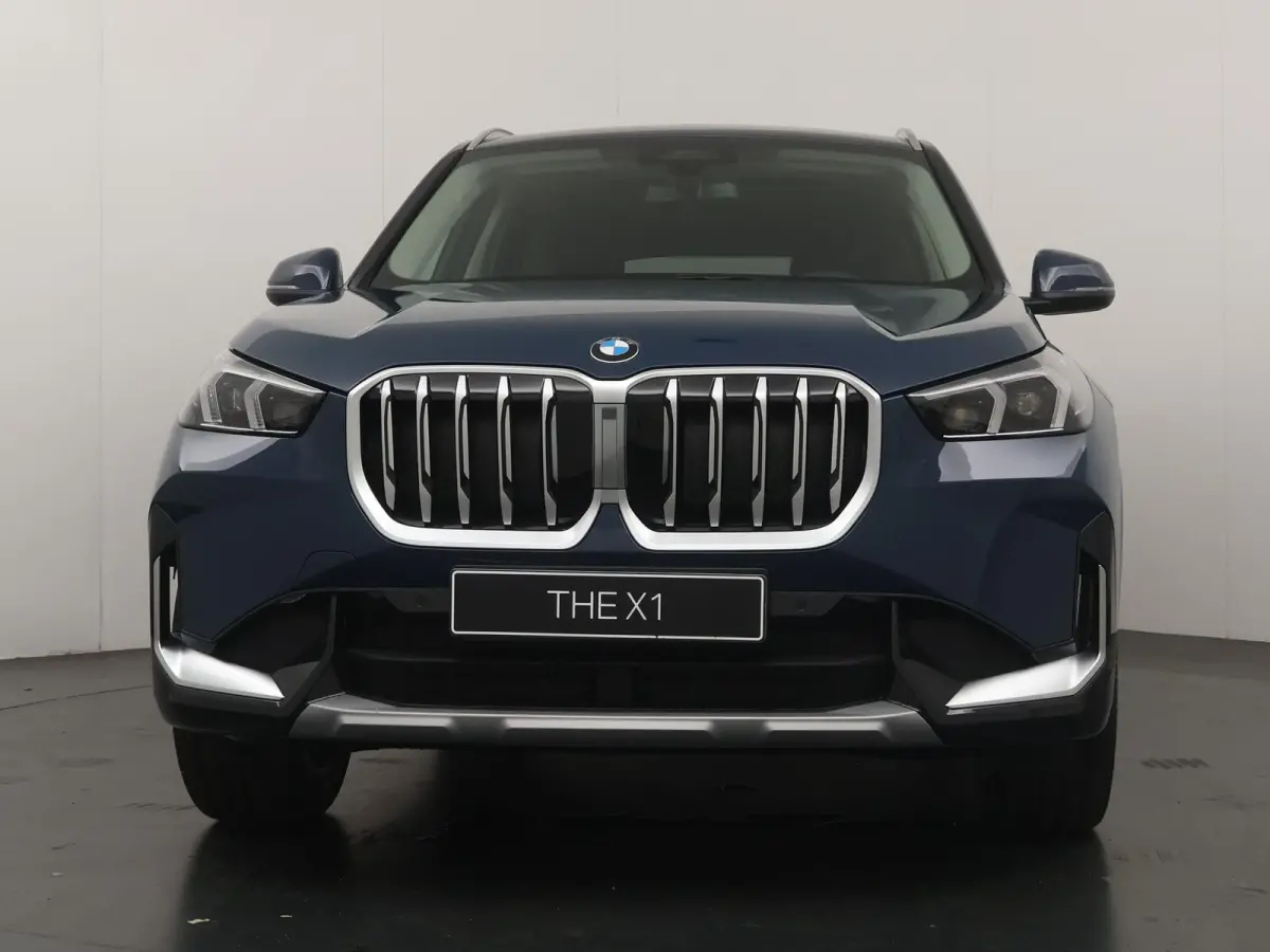sDrive20i xLine | Comfort Pack | Travel Pack | Premium Pack