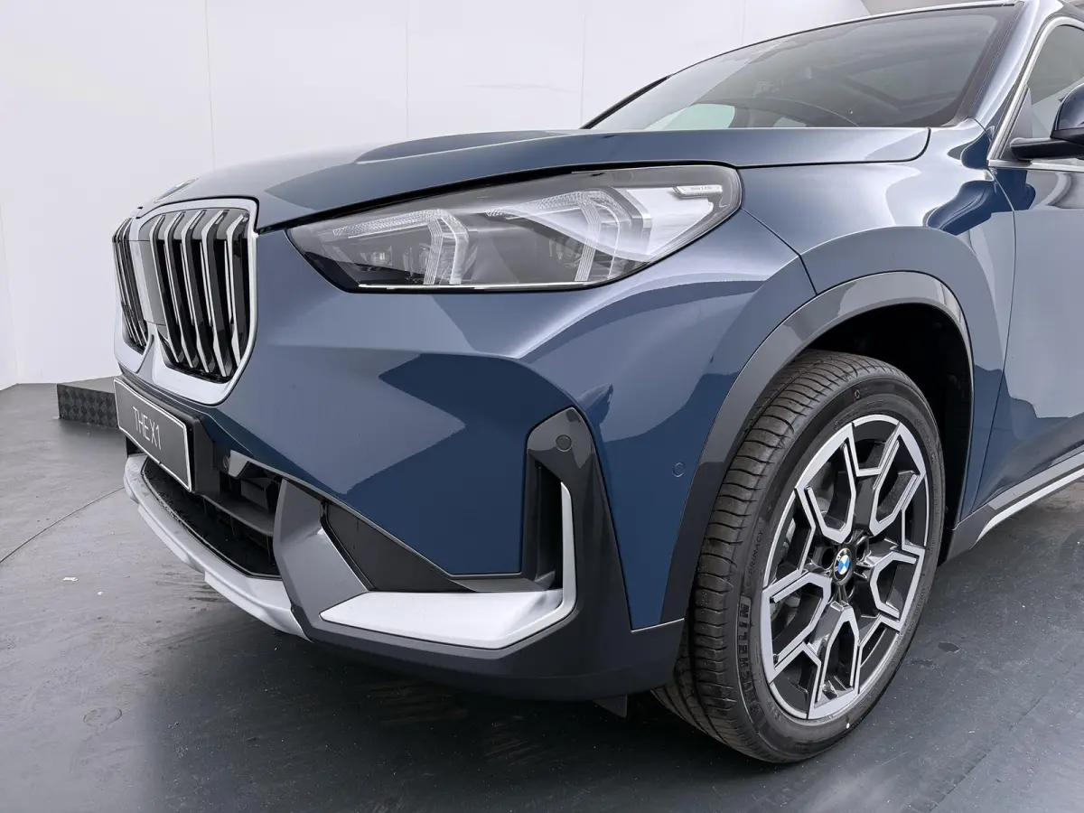 sDrive20i xLine | Comfort Pack | Travel Pack | Premium Pack