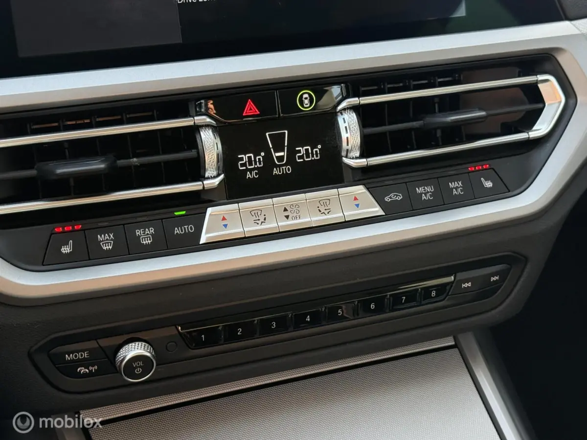 320e 1ste Eig | Leer | Stoelverwarming