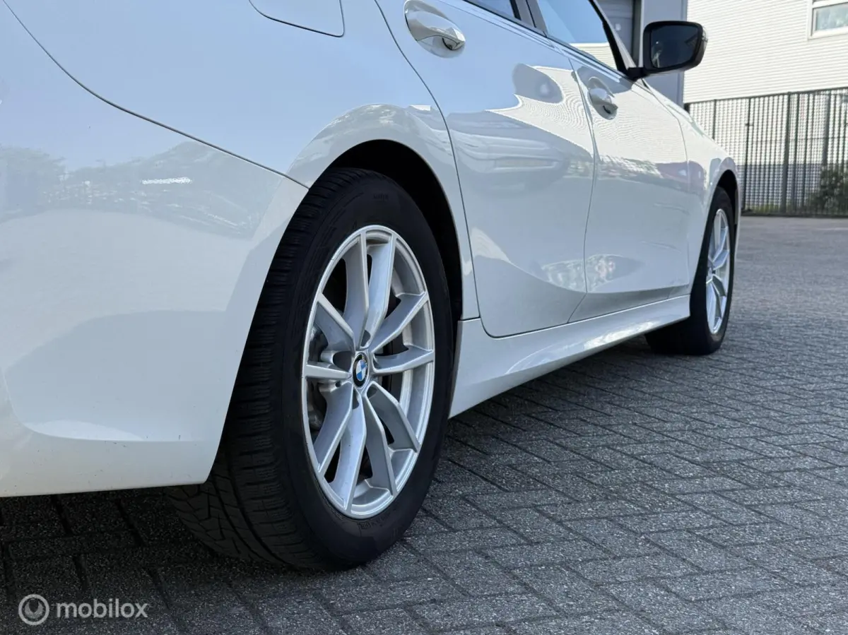 320e 1ste Eig | Leer | Stoelverwarming