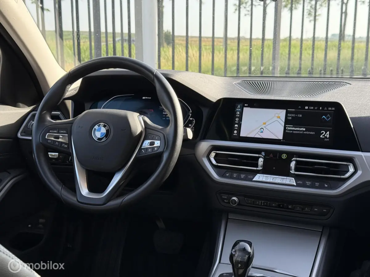 320e 1ste Eig | Leer | Stoelverwarming