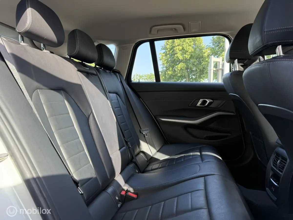 320e 1ste Eig | Leer | Stoelverwarming