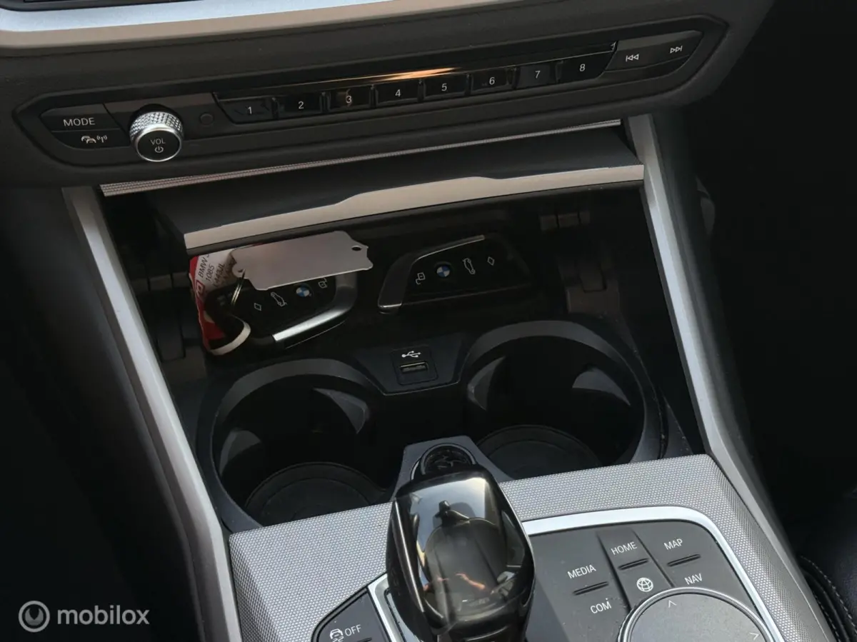 320e 1ste Eig | Leer | Stoelverwarming