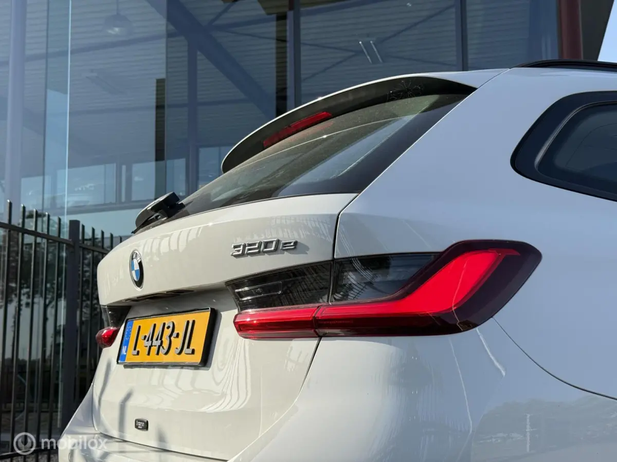320e 1ste Eig | Leer | Stoelverwarming