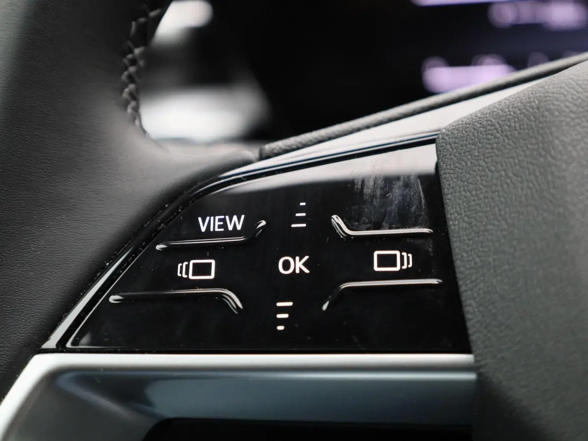 Avant 2.0 quattro Pro Line | Navigatie | Trekhaak | Stoelverwarming | Airco | Cruise control |