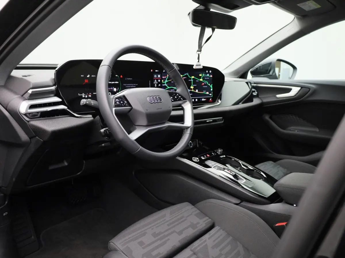 Avant 2.0 quattro Pro Line | Navigatie | Trekhaak | Stoelverwarming | Airco | Cruise control |