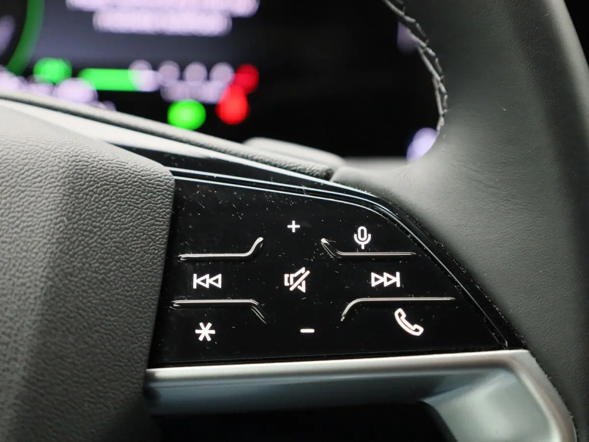 Avant 2.0 quattro Pro Line | Navigatie | Trekhaak | Stoelverwarming | Airco | Cruise control |