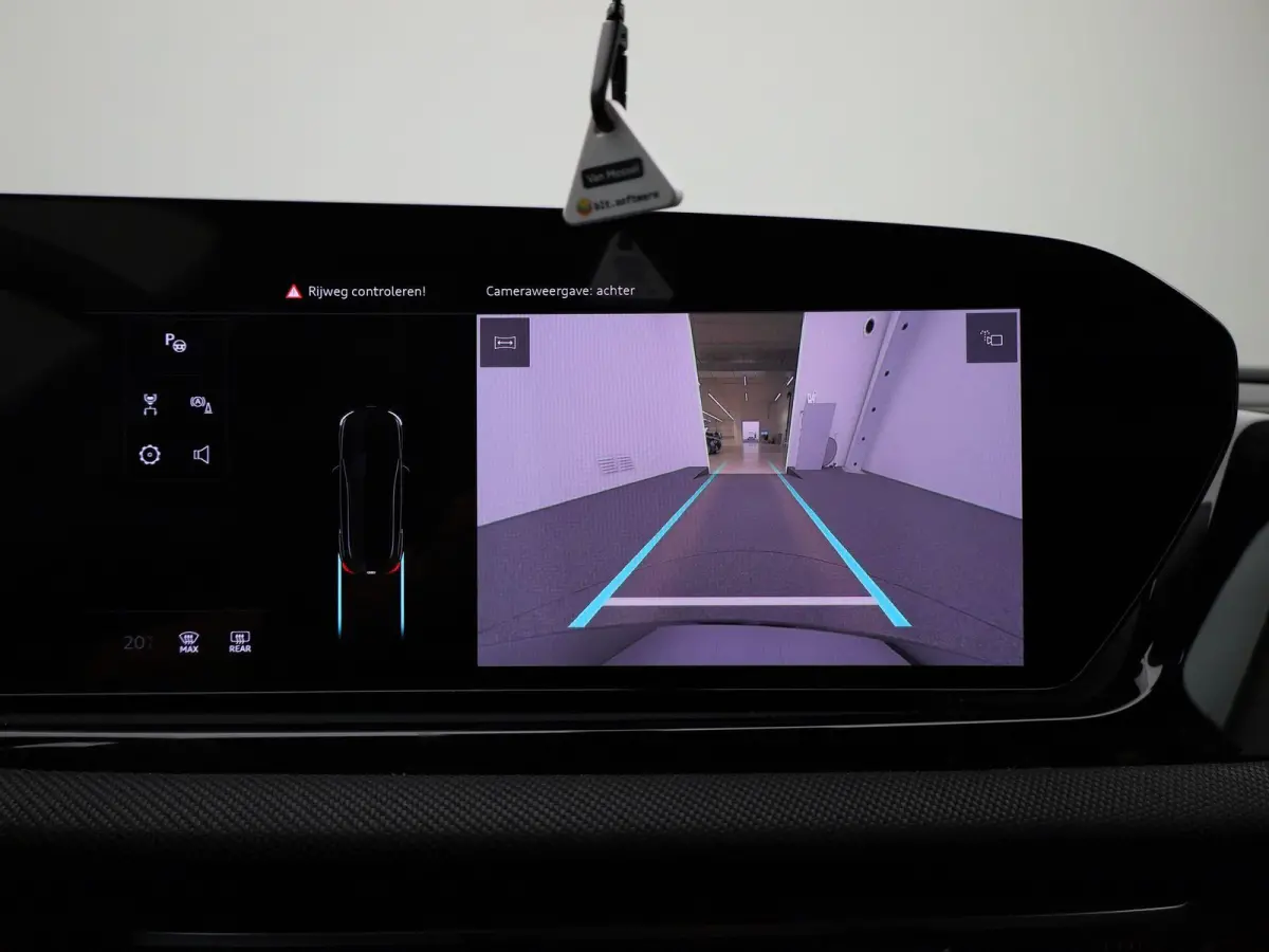 Avant 2.0 quattro Pro Line | Navigatie | Trekhaak | Stoelverwarming | Airco | Cruise control |