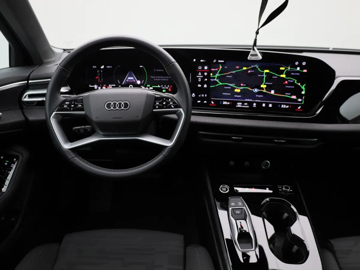 Avant 2.0 quattro Pro Line | Navigatie | Trekhaak | Stoelverwarming | Airco | Cruise control |