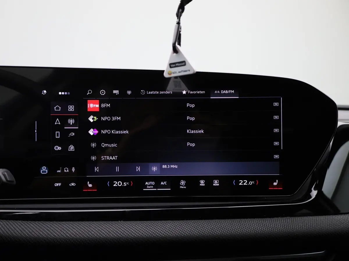 Avant 2.0 quattro Pro Line | Navigatie | Trekhaak | Stoelverwarming | Airco | Cruise control |