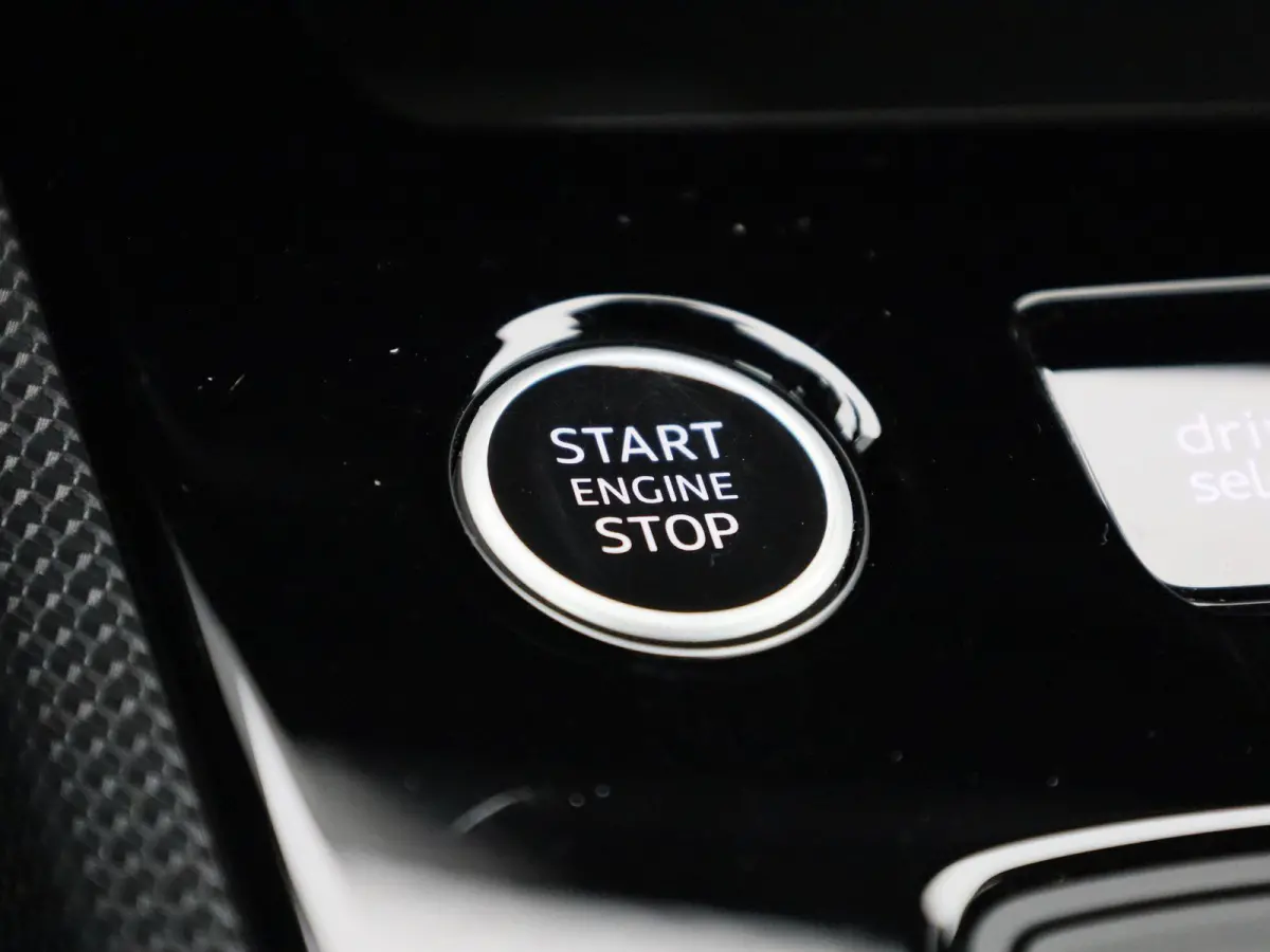 Avant 2.0 quattro Pro Line | Navigatie | Trekhaak | Stoelverwarming | Airco | Cruise control |