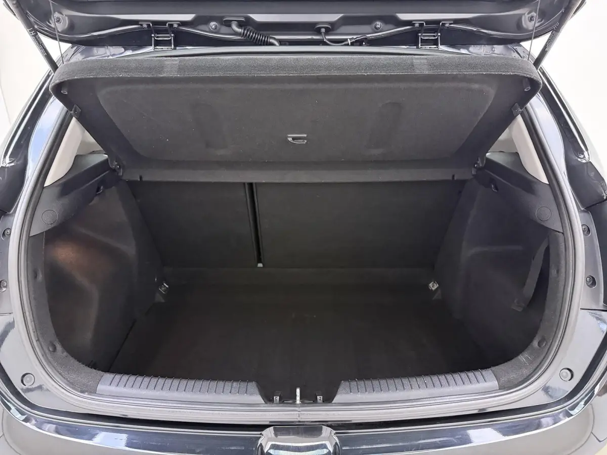 cee'd 1.4 CVVT Trekhaak | Achteruitrijcamera | Cruise Control | Stoelverwarming | Climate Control |