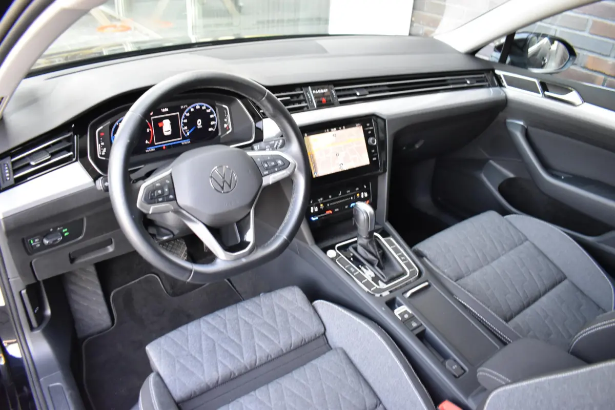 2.0 TDI VIRTUAL NAVI LMV SPORTSTOEL