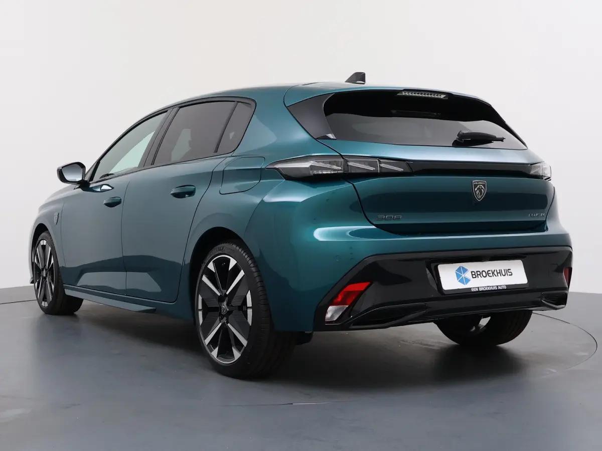 | Demo Deal | FULL OPTION | 1.6 Plug-in Hybrid 195 GT | Audio installatie | Dodehoek detectie | Matrix LED koplampen