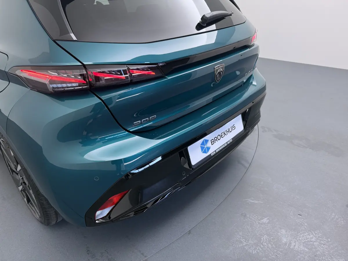 | Demo Deal | FULL OPTION | 1.6 Plug-in Hybrid 195 GT | Audio installatie | Dodehoek detectie | Matrix LED koplampen