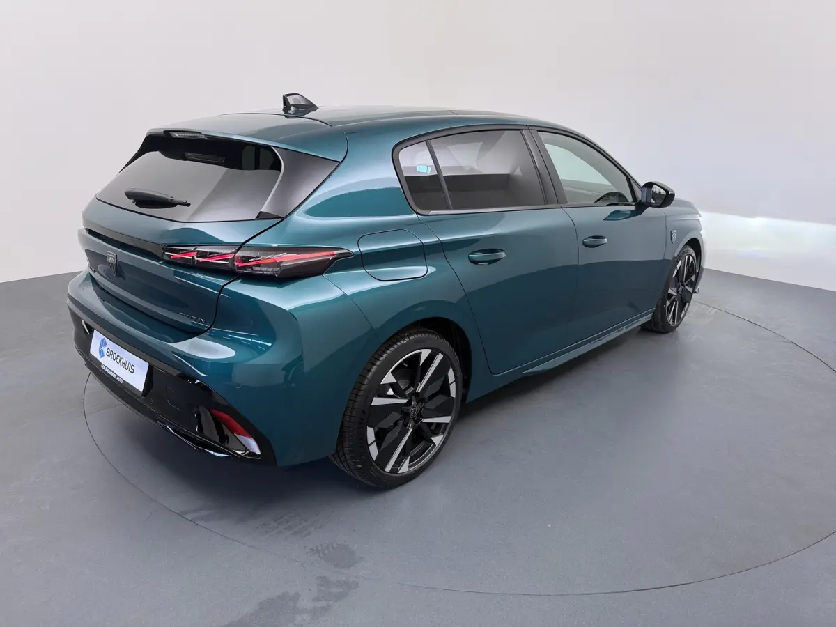 | Demo Deal | FULL OPTION | 1.6 Plug-in Hybrid 195 GT | Audio installatie | Dodehoek detectie | Matrix LED koplampen