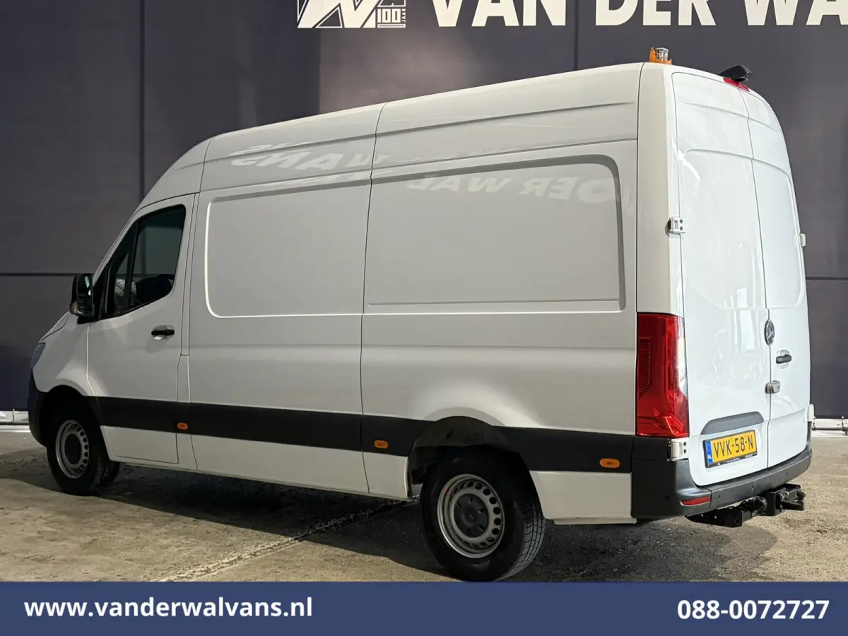 317 CDI 170pk 3500kg Trekhaak L2H2 Euro6 Airco | Camera | Apple Carplay | Cruisecontrol Android Auto, Parkeersensoren