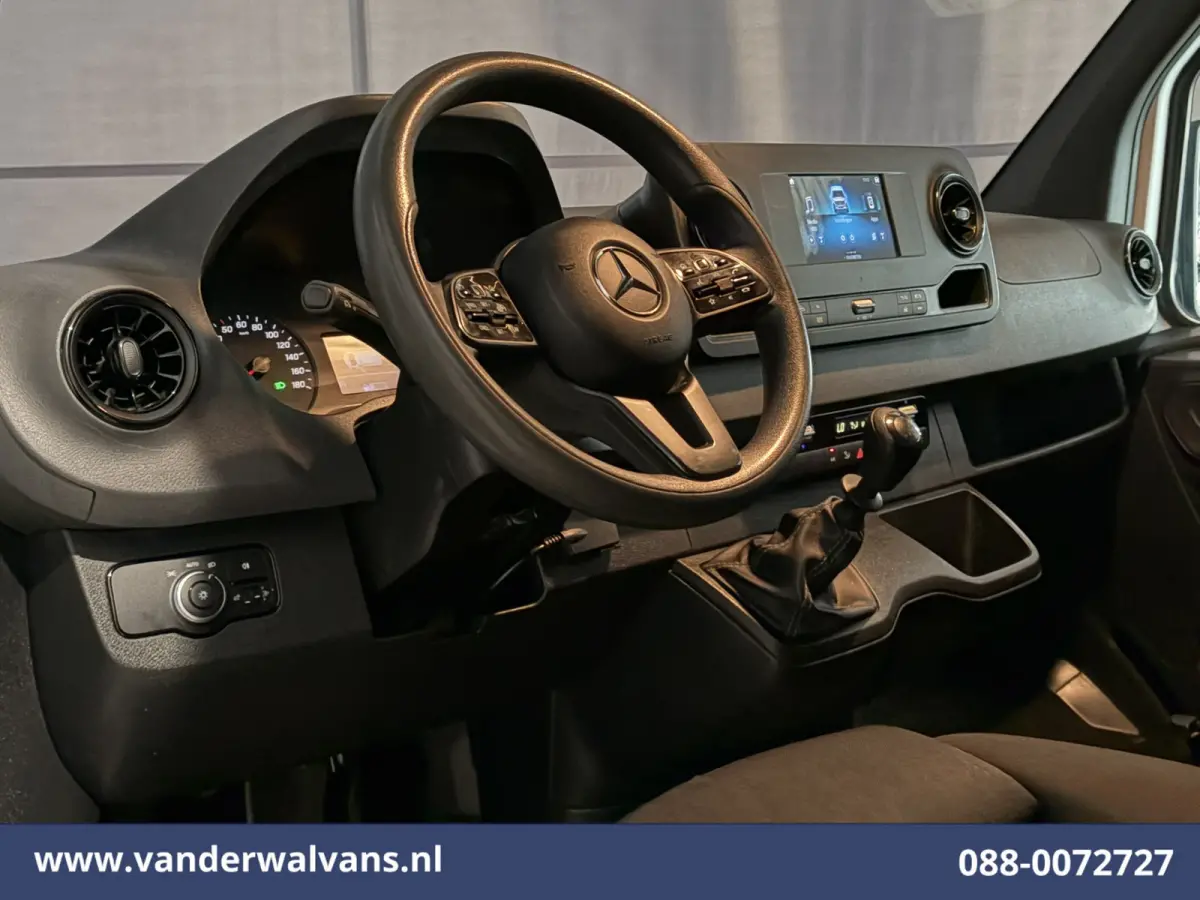317 CDI 170pk 3500kg Trekhaak L2H2 Euro6 Airco | Camera | Apple Carplay | Cruisecontrol Android Auto, Parkeersensoren