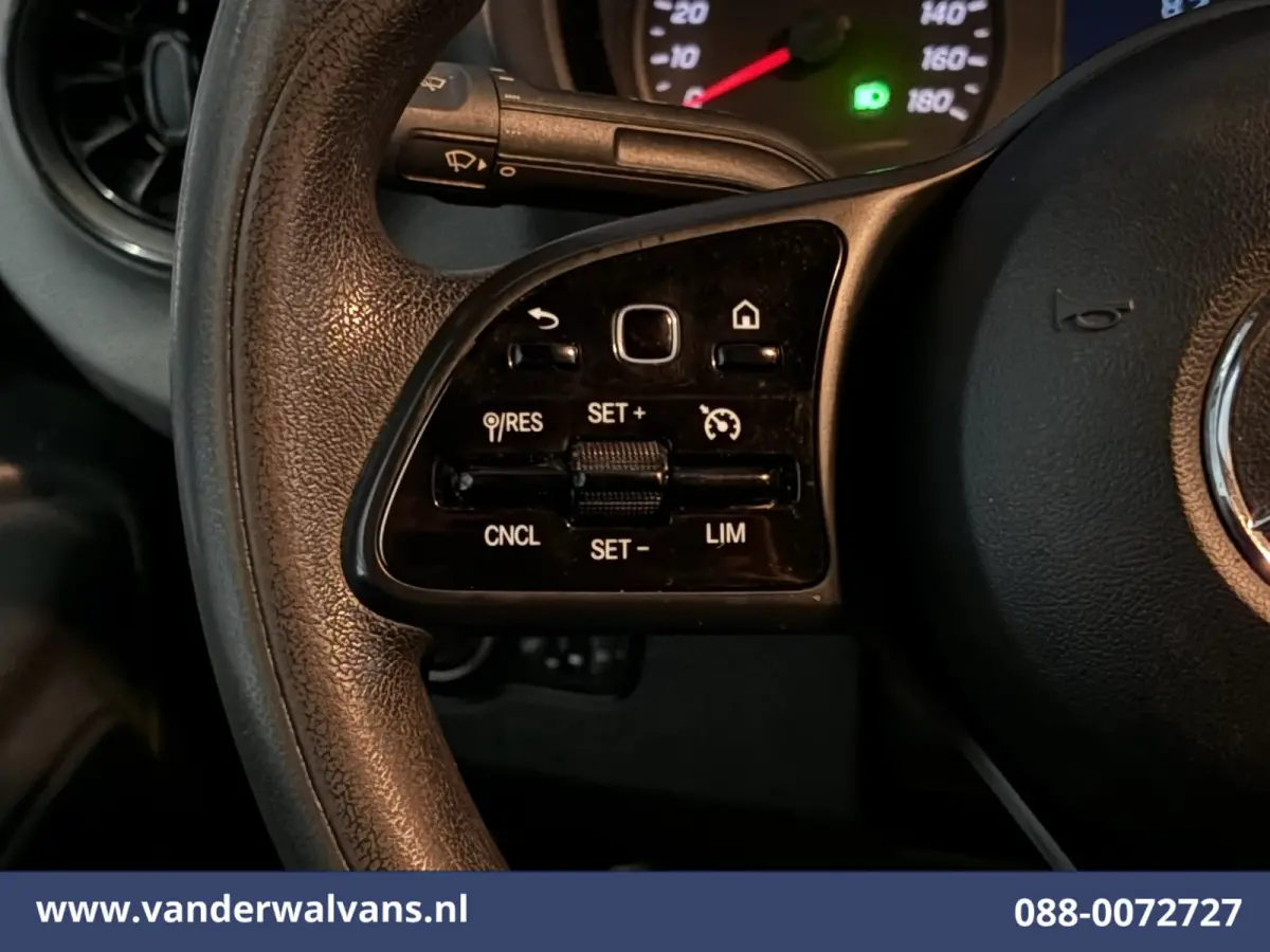 317 CDI 170pk 3500kg Trekhaak L2H2 Euro6 Airco | Camera | Apple Carplay | Cruisecontrol Android Auto, Parkeersensoren