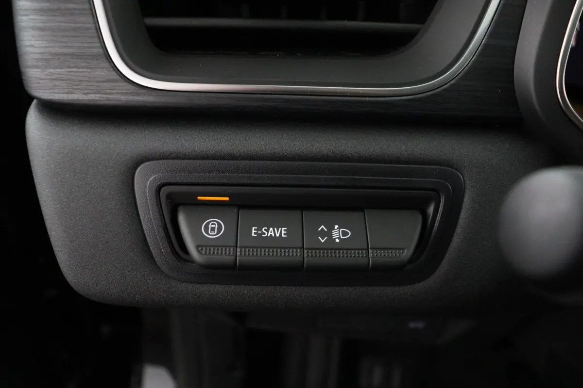 1.8 HEV Instyle | € 2.000 Korting | 360º Camera | Adaptive Cruise Control | Bekleding Leder | Climate Control | Elektrische Kofferklep | Elektrische Stoelen | Google Navigatie | Panoramad