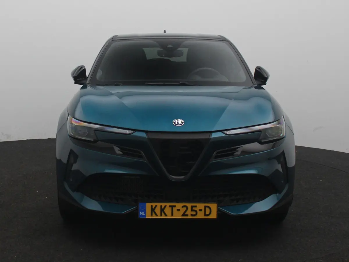 1.2 Turbo Hybrid Ibrida Speciale | Stoelmassage | | Navigatie | Camera |
