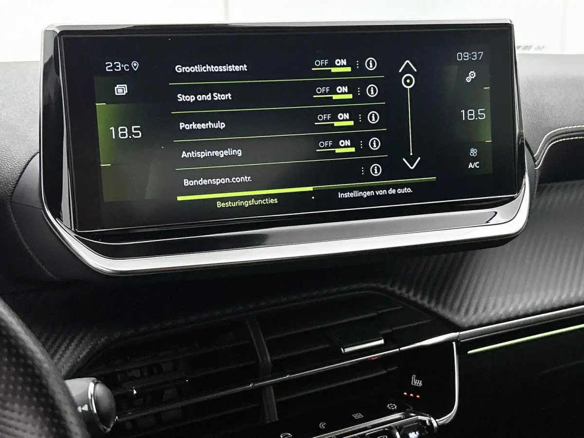 GT Pack 130pk Automaat | Navigatie | Achteruitrijcamera | Leder/Alcantara | Stoelverwarming | Full Led koplampen | Adaptieve Cruise Control | 3D Cockpit | Parkeersensoren v+a | Climate Contr