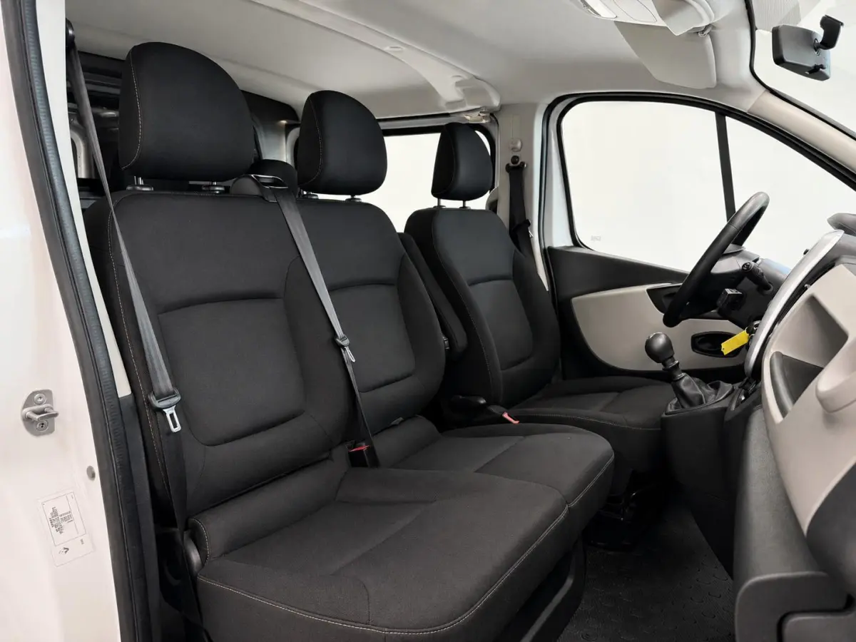 1.6 dCi T29 L2H1 Dubbele Cabine Comfort Energy Navigatie Bluetooth Airco