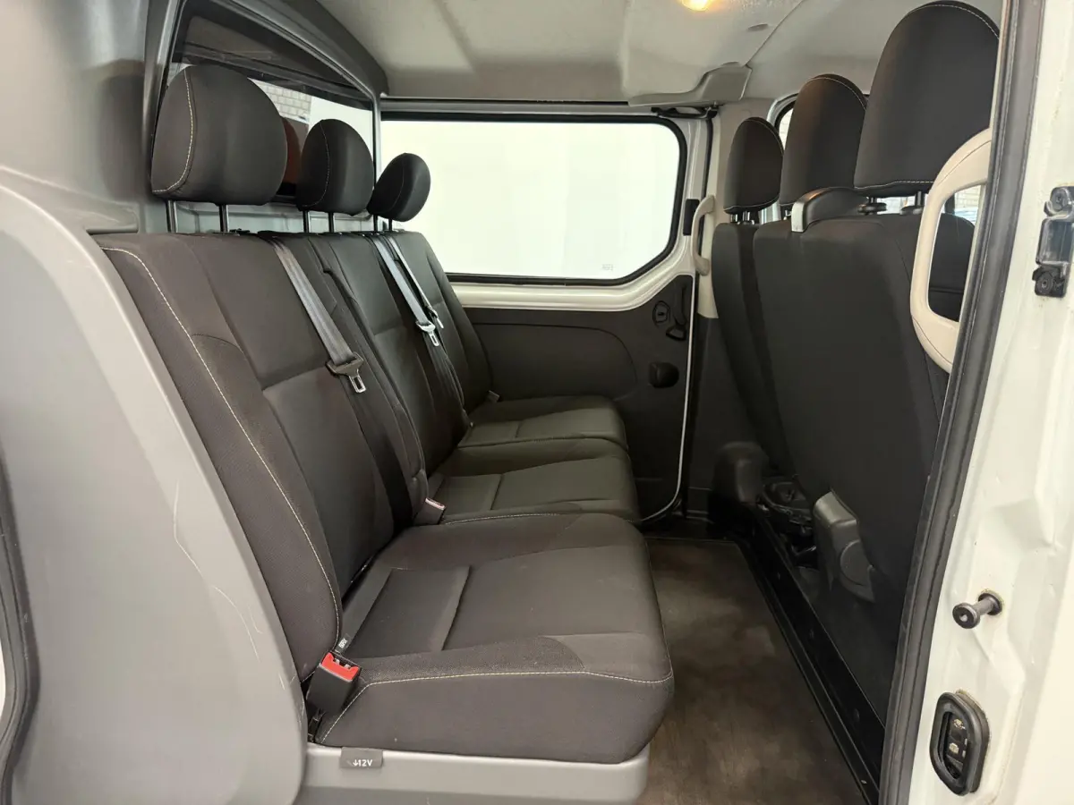 1.6 dCi T29 L2H1 Dubbele Cabine Comfort Energy Navigatie Bluetooth Airco