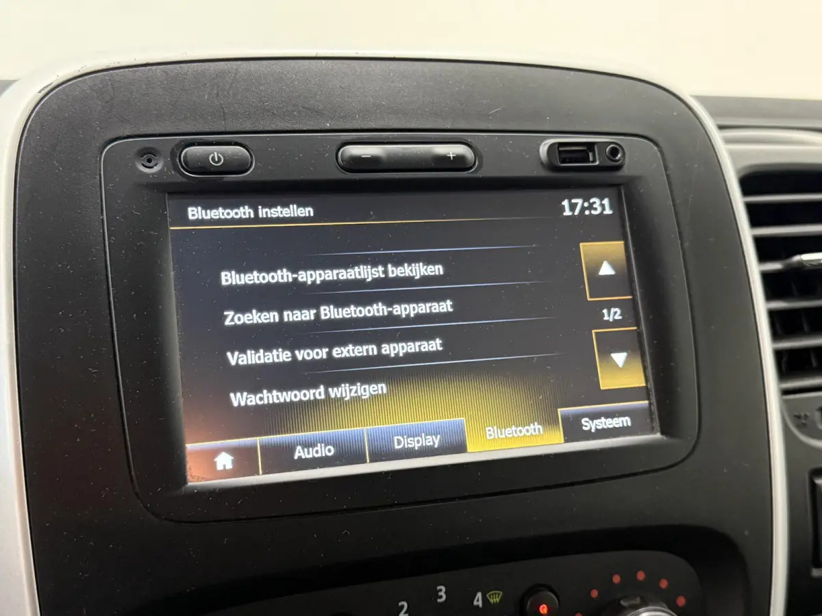 1.6 dCi T29 L2H1 Dubbele Cabine Comfort Energy Navigatie Bluetooth Airco