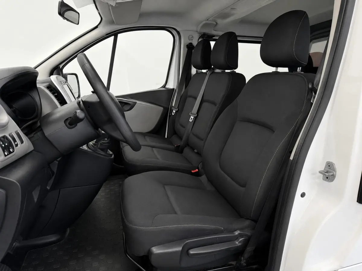 1.6 dCi T29 L2H1 Dubbele Cabine Comfort Energy Navigatie Bluetooth Airco