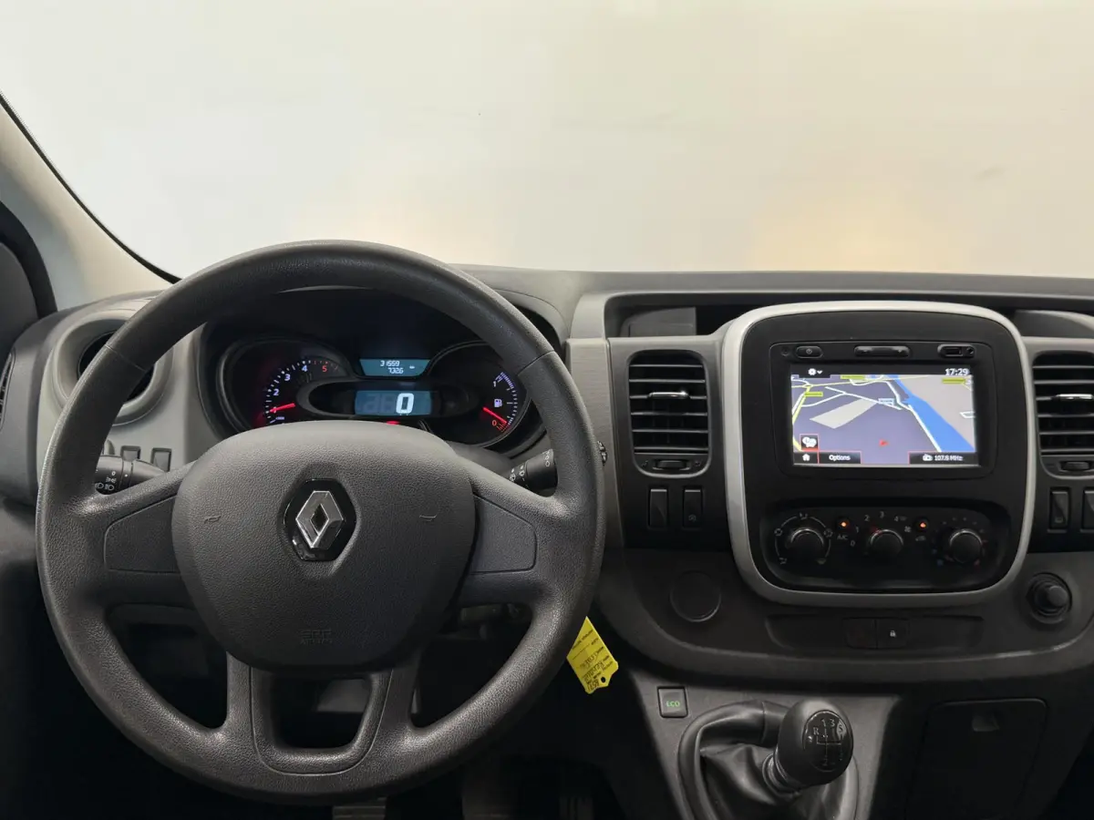 1.6 dCi T29 L2H1 Dubbele Cabine Comfort Energy Navigatie Bluetooth Airco