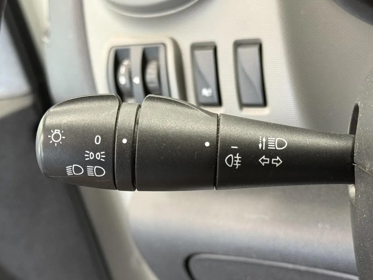 1.6 dCi T29 L2H1 Dubbele Cabine Comfort Energy Navigatie Bluetooth Airco