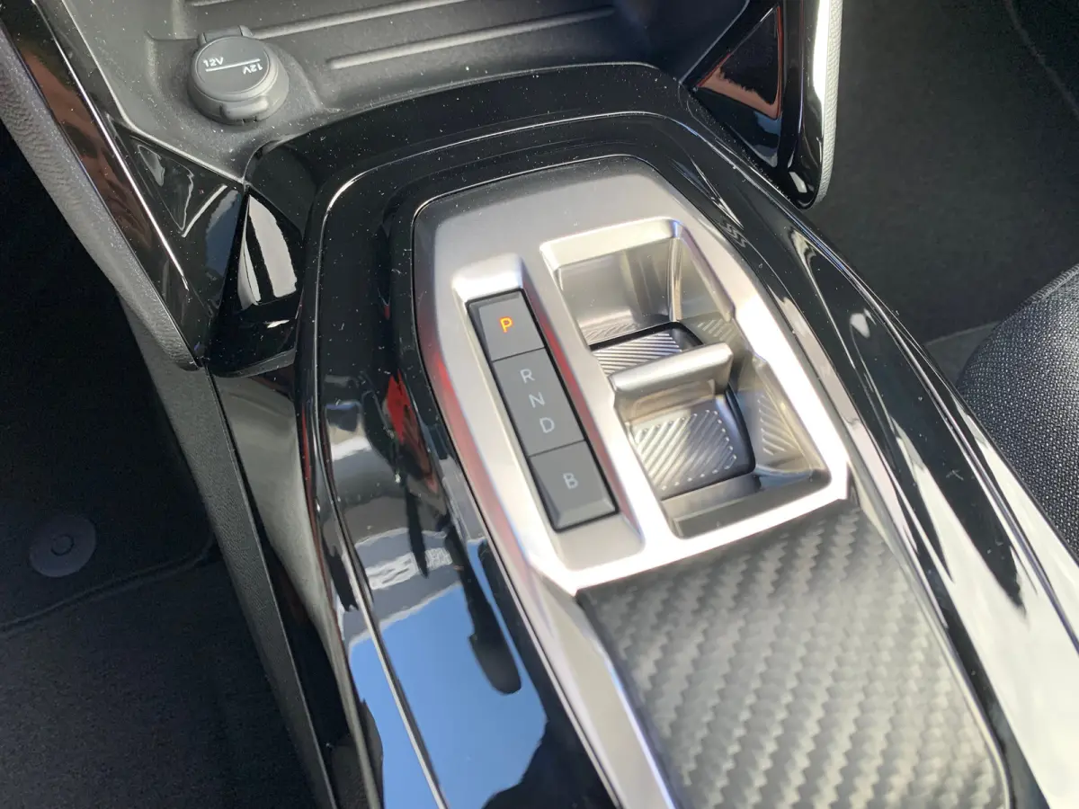 EV Style Avantage 54 kWh Airco | Camera | Cruise Control | DAB | LED | Navi | PDC Achter | 11 KwH |