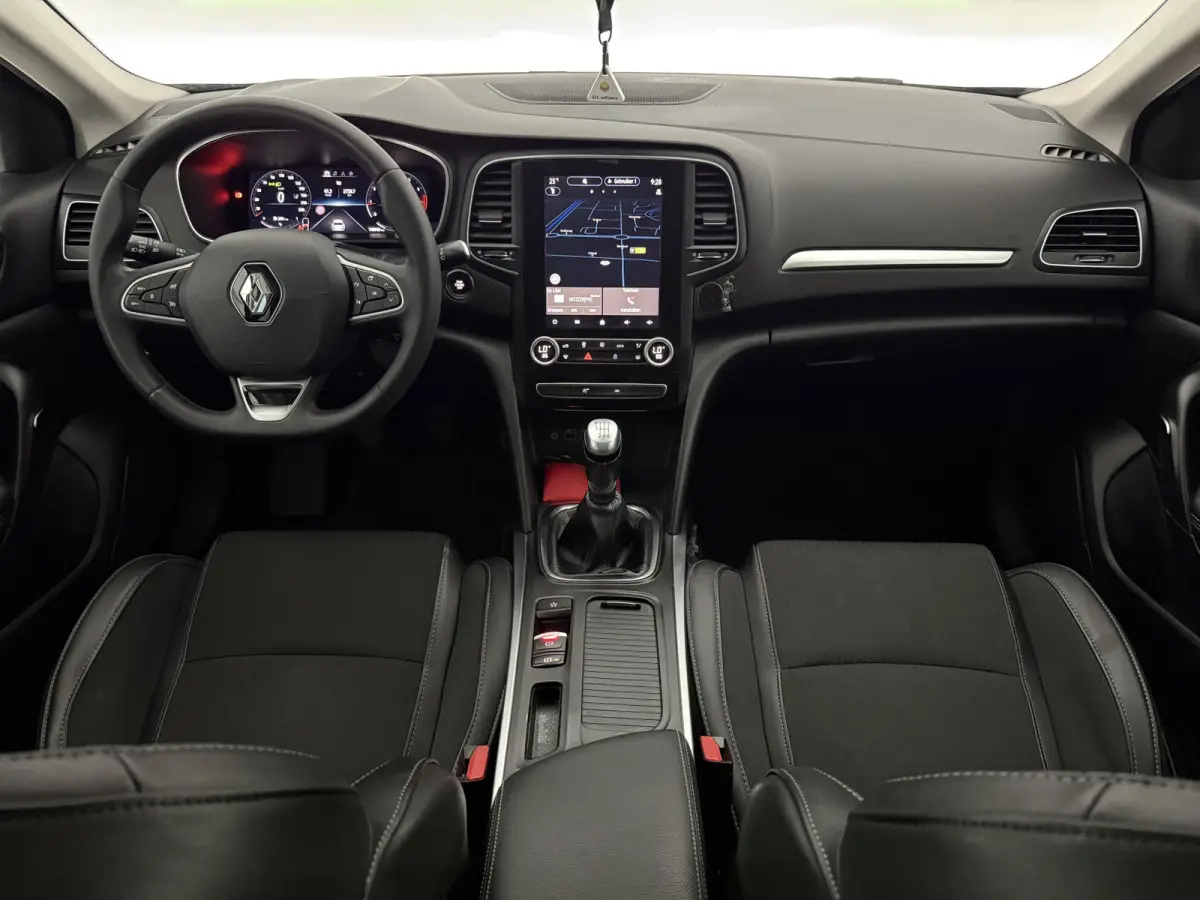 1.3 TCe | Sfeer | Virtual | Cruise | Carplay | Camera | Keyless