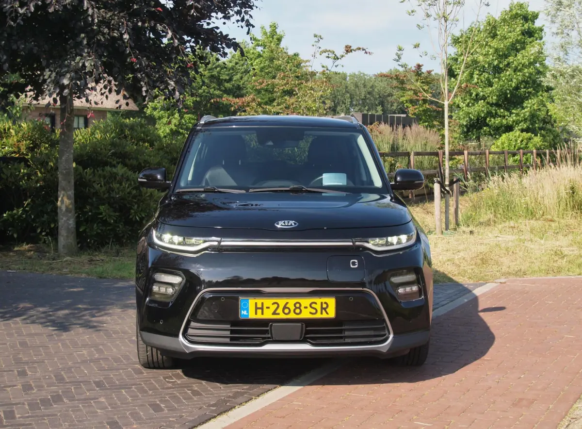ExecutiveLine 64 kWh | Camera | Trekhaak | Harman Kardon | Head-Up Display | Apple Carplay |