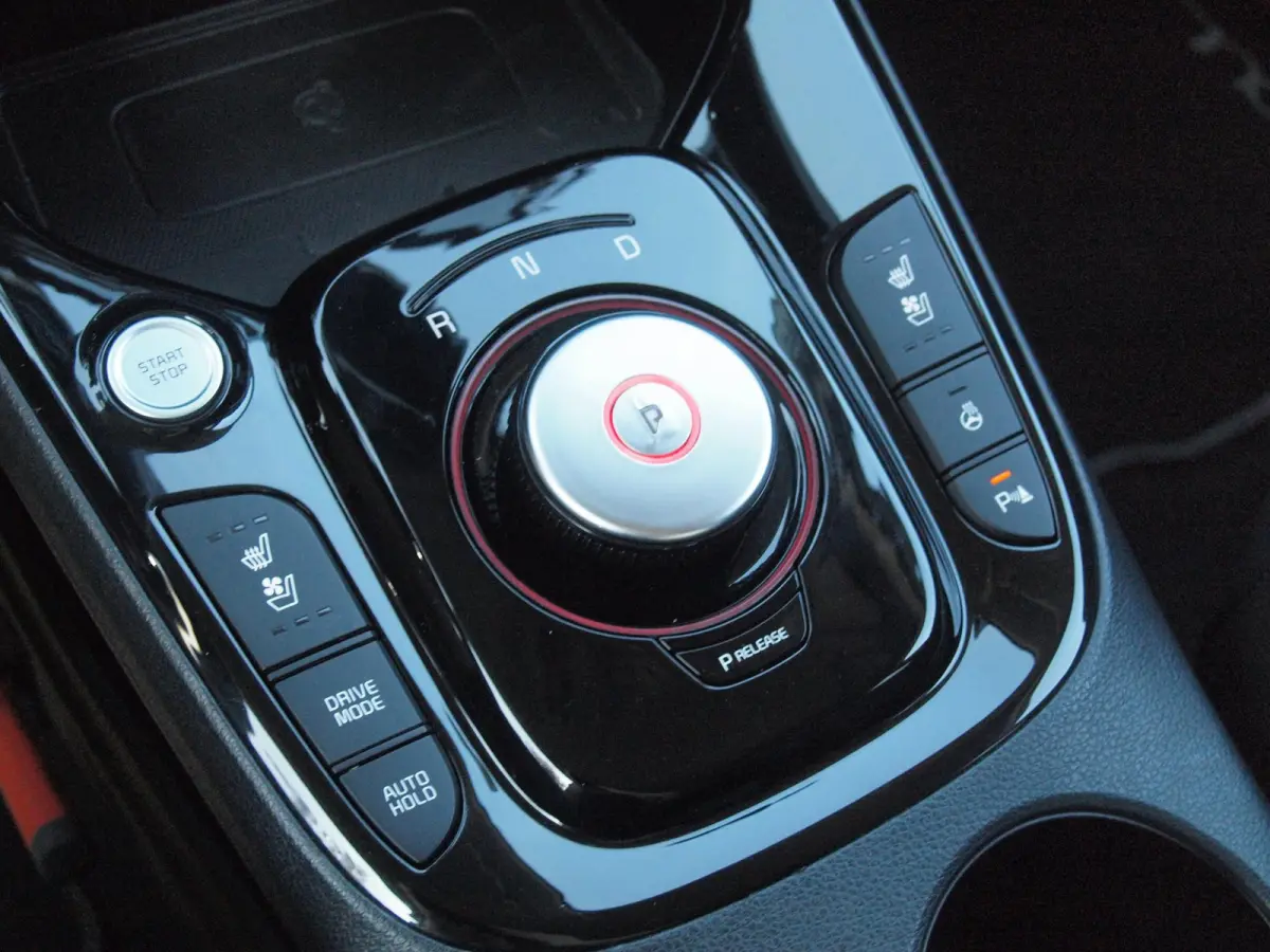ExecutiveLine 64 kWh | Camera | Trekhaak | Harman Kardon | Head-Up Display | Apple Carplay |