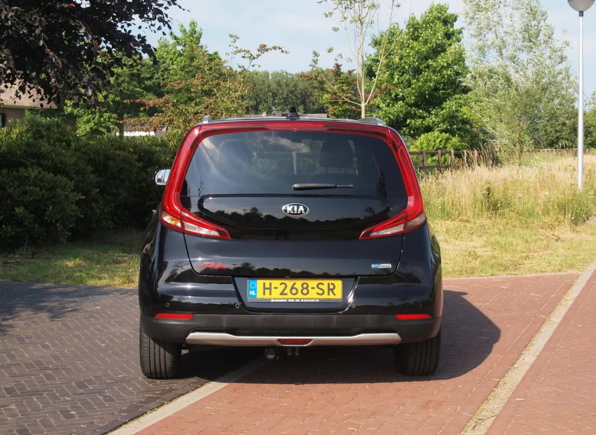 ExecutiveLine 64 kWh | Camera | Trekhaak | Harman Kardon | Head-Up Display | Apple Carplay |