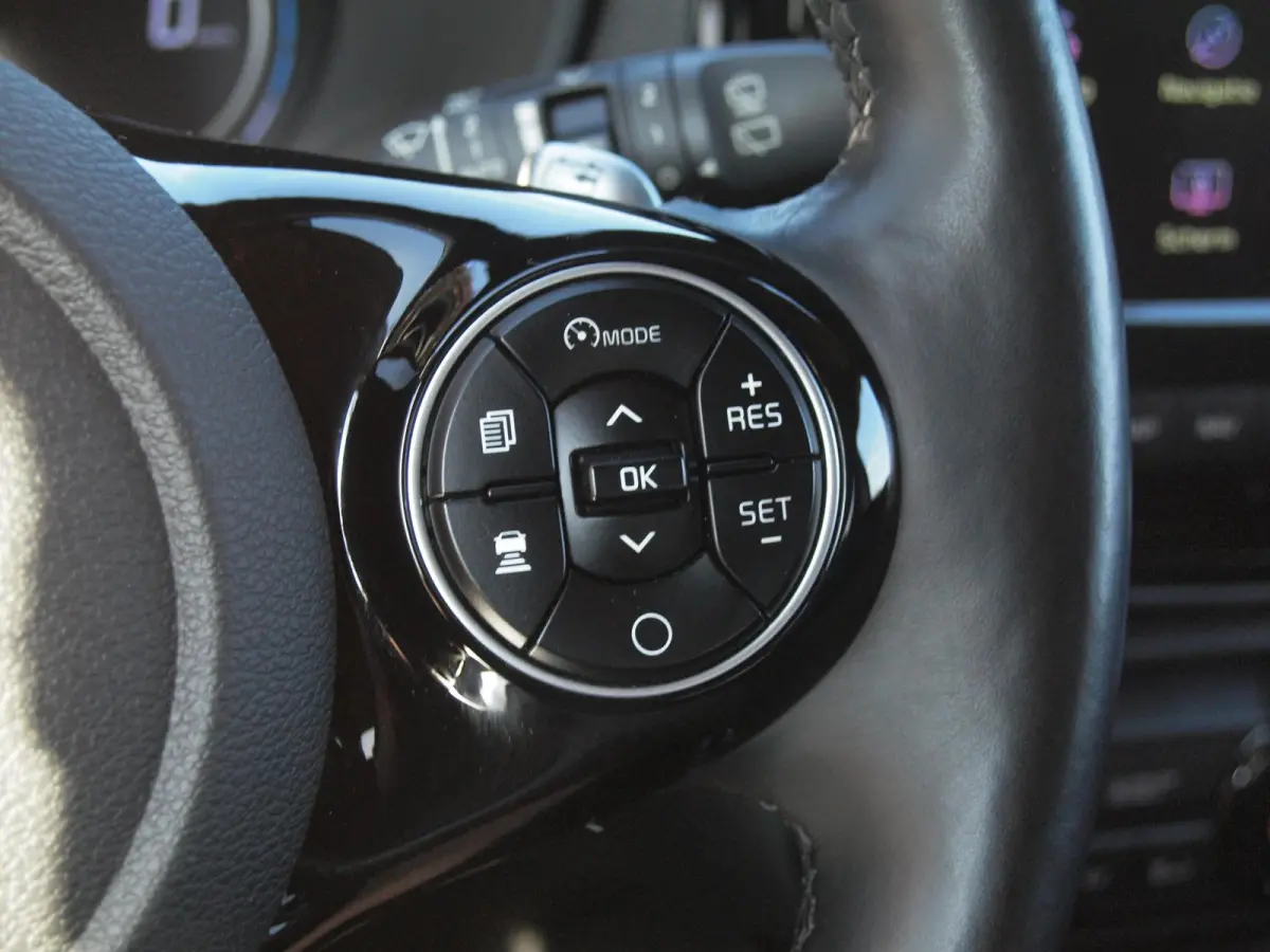 ExecutiveLine 64 kWh | Camera | Trekhaak | Harman Kardon | Head-Up Display | Apple Carplay |