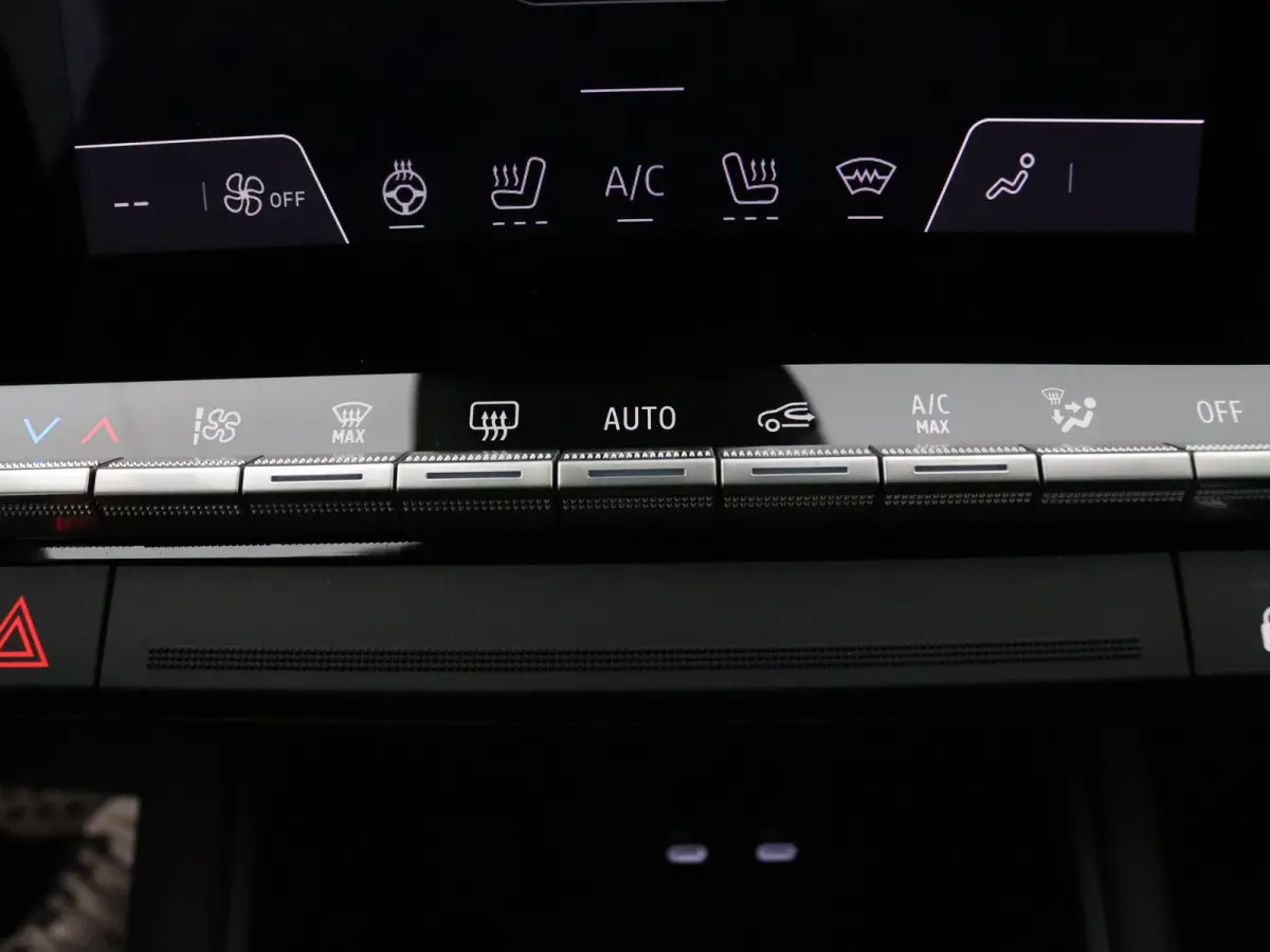 E-Tech full hybrid 145pk esprit Alpine Elektrisch glazen schuif-/kanteldak | Harman Kardon