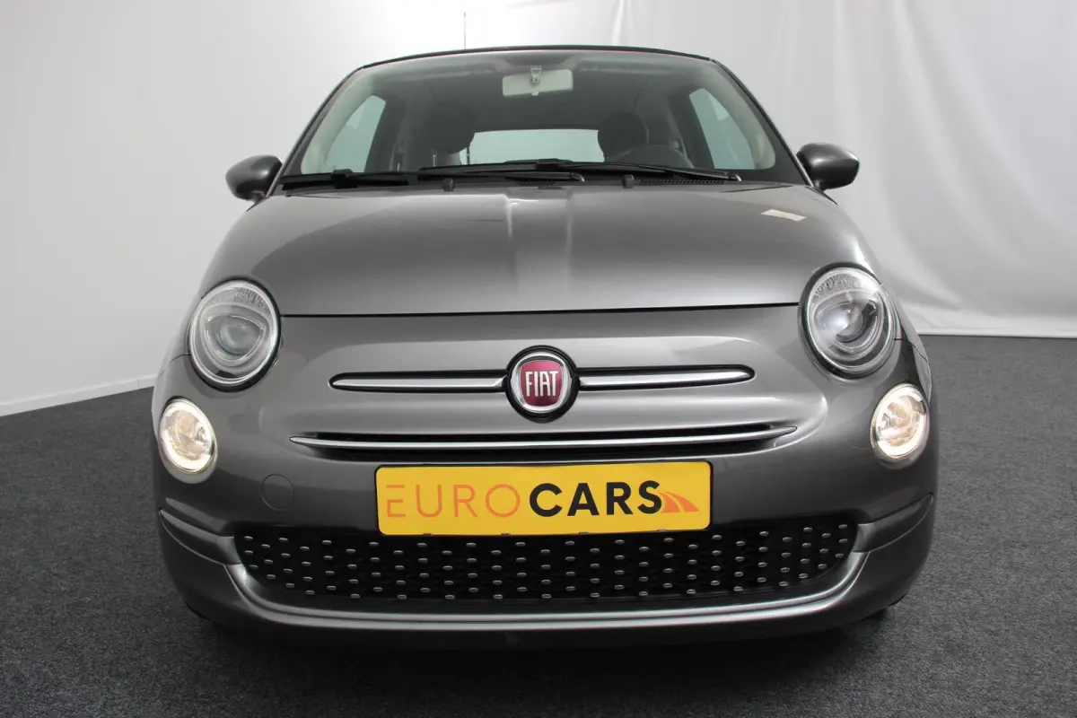 1.2 Lounge Navigatie Lederen interieur Climate control Cruise control Parkeer sensor achter DAB