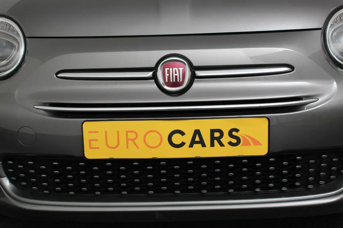 1.2 Lounge Navigatie Lederen interieur Climate control Cruise control Parkeer sensor achter DAB