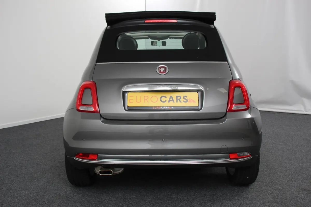 1.2 Lounge Navigatie Lederen interieur Climate control Cruise control Parkeer sensor achter DAB