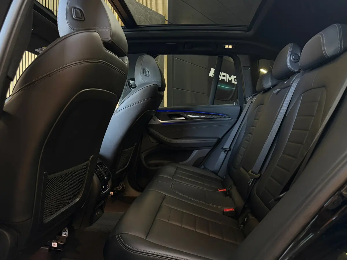 M40i xDrive High Executive M-SPORT |PANO|HARMAN KARDON| MEMORY|SFEERVERLICHTING | DEALER ONDERHOUDEN |TREKHAAK | BOMVOL!