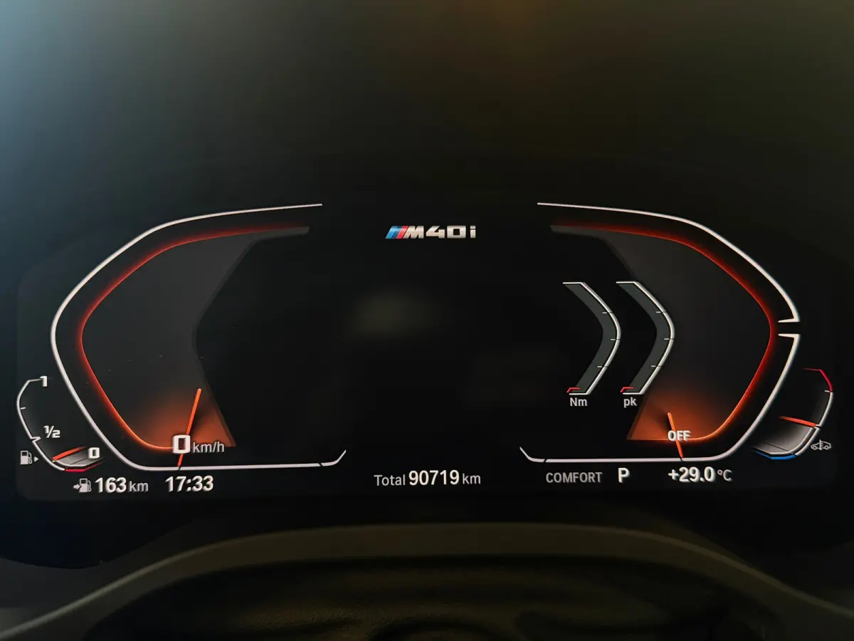 M40i xDrive High Executive M-SPORT |PANO|HARMAN KARDON| MEMORY|SFEERVERLICHTING | DEALER ONDERHOUDEN |TREKHAAK | BOMVOL!