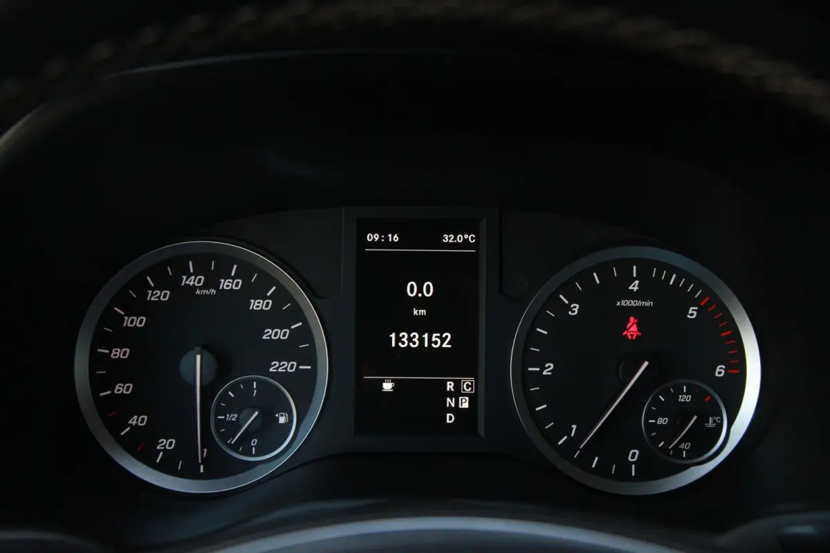 114 CDI Lang / Automaat / Trekhaak / Dubbele schuif / Camera