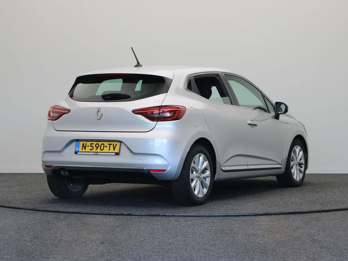 TCe 90pk Intens | Climate control | Apple Carplay | Android Auto | Parkeersensoren achter |