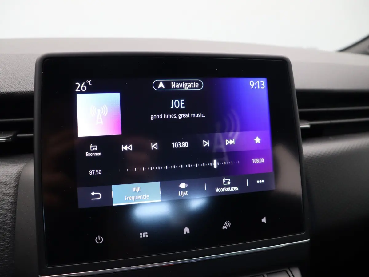 TCe 90pk Intens | Climate control | Apple Carplay | Android Auto | Parkeersensoren achter |