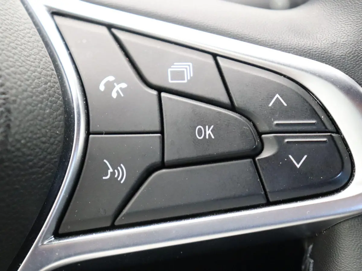 TCe 90pk Intens | Climate control | Apple Carplay | Android Auto | Parkeersensoren achter |