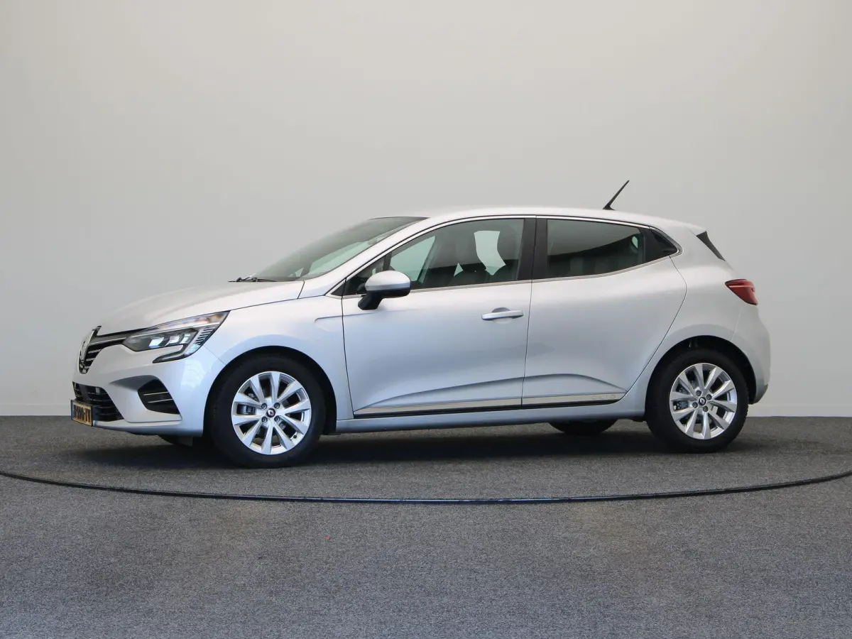 TCe 90pk Intens | Climate control | Apple Carplay | Android Auto | Parkeersensoren achter |